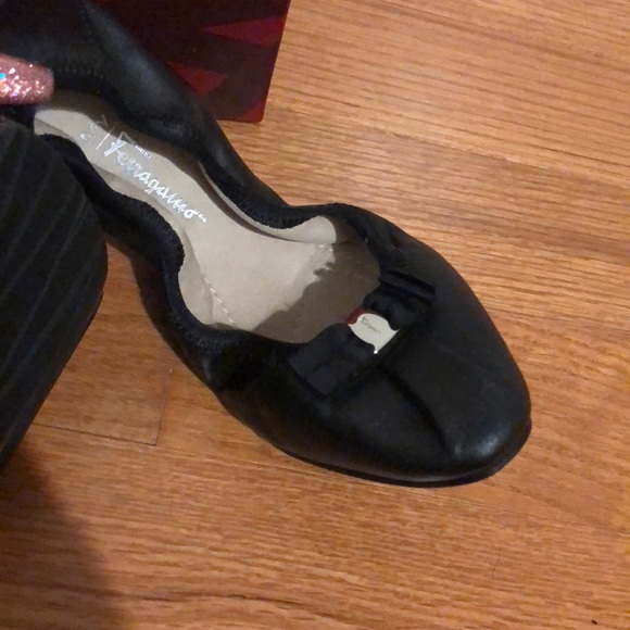 ferragamo foldaway ballet flat